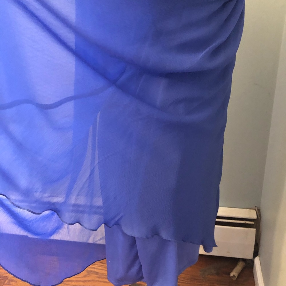 Express Dress - Picture 4 of 6